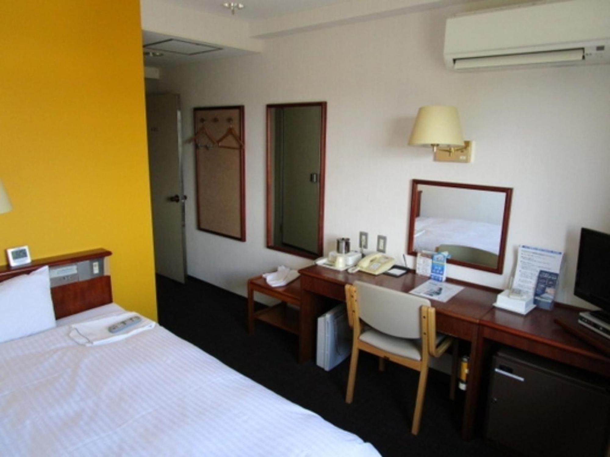 Smile Hotel Koriyama - Vacation Stay 61172V Ngoại thất bức ảnh